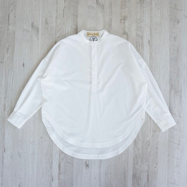 THOMAS MAGPIE ノーカラーシャツ（ホワイト）