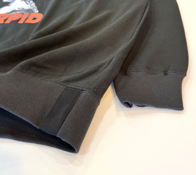 【美品】THOMAS MAGPIE スウェット　オーバーサイズ　くすみカラー 美品】THOMAS MAGPIE スウェット オーバーサイズ くすみカラー